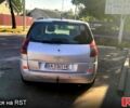 Серый Рено Гранд Сценик, объемом двигателя 1.9 л и пробегом 245 тыс. км за 5700 $, фото 2 на Automoto.ua