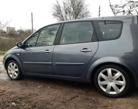 Серый Рено Гранд Сценик, объемом двигателя 1.5 л и пробегом 216 тыс. км за 6600 $, фото 7 на Automoto.ua