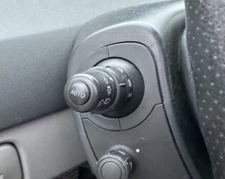 Серый Рено Гранд Сценик, объемом двигателя 1.6 л и пробегом 187 тыс. км за 5400 $, фото 32 на Automoto.ua