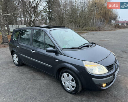 Серый Рено Гранд Сценик, объемом двигателя 2 л и пробегом 140 тыс. км за 5750 $, фото 6 на Automoto.ua