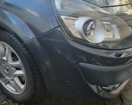 Сірий Рено Гранд Сценік, об'ємом двигуна 2 л та пробігом 195 тис. км за 5600 $, фото 3 на Automoto.ua