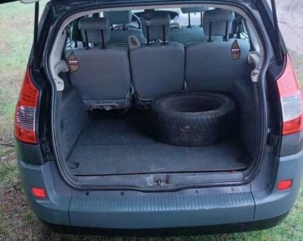 Серый Рено Гранд Сценик, объемом двигателя 1.46 л и пробегом 268 тыс. км за 5199 $, фото 10 на Automoto.ua