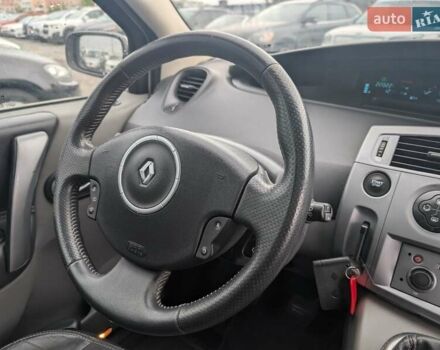 Рено Гранд Сценік 2008 у Рівному на Automoto.ua Сірий Рено Гранд Сценік, об'ємом двигуна 2 л та пробігом 220 тис. км за 5550 $, фото 44 на Automoto.ua