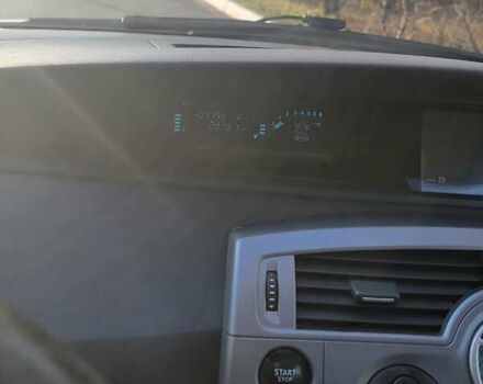 Сірий Рено Гранд Сценік, об'ємом двигуна 2 л та пробігом 195 тис. км за 5600 $, фото 40 на Automoto.ua