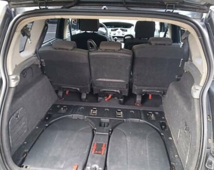 Серый Рено Гранд Сценик, объемом двигателя 1.46 л и пробегом 311 тыс. км за 4500 $, фото 16 на Automoto.ua