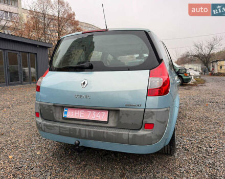 Серый Рено Гранд Сценик, объемом двигателя 1.6 л и пробегом 230 тыс. км за 5800 $, фото 16 на Automoto.ua