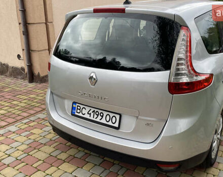 Серый Рено Гранд Сценик, объемом двигателя 1.46 л и пробегом 292 тыс. км за 5999 $, фото 5 на Automoto.ua