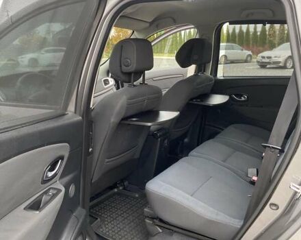 Серый Рено Гранд Сценик, объемом двигателя 1.5 л и пробегом 197 тыс. км за 7250 $, фото 15 на Automoto.ua