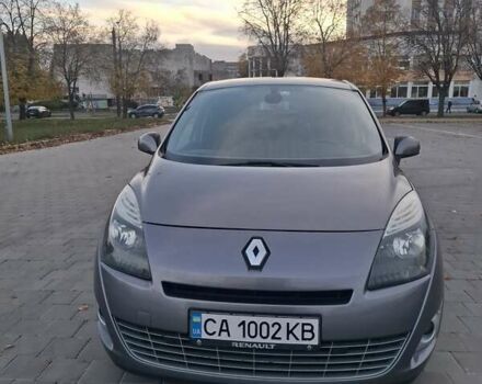 Рено Гранд Сценик 2009 в Черкассах на Automoto.ua Серый Рено Гранд Сценик, объемом двигателя 1.5 л и пробегом 275 тыс. км за 7500 $, фото 5 на Automoto.ua