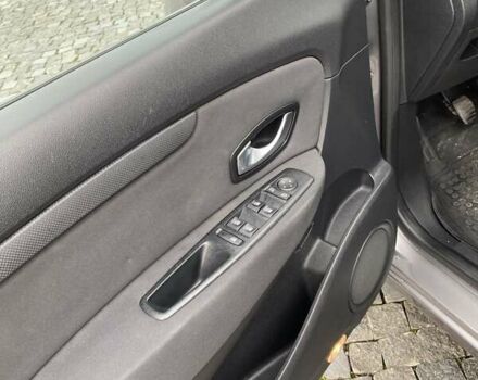 Серый Рено Гранд Сценик, объемом двигателя 1.5 л и пробегом 197 тыс. км за 7250 $, фото 9 на Automoto.ua