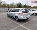 Рено Гранд Сценик 2009 в Харькове на Automoto.ua Серый Рено Гранд Сценик, объемом двигателя 1.6 л и пробегом 245 тыс. км за 6350 $, фото 12 на Automoto.ua