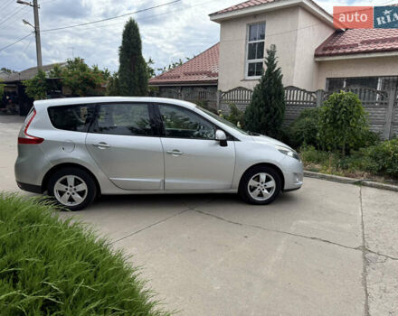 Серый Рено Гранд Сценик, объемом двигателя 1.4 л и пробегом 228 тыс. км за 6500 $, фото 1 на Automoto.ua