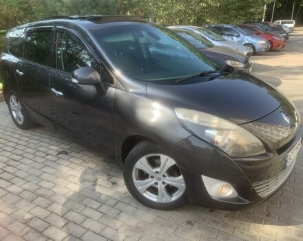 Серый Рено Гранд Сценик, объемом двигателя 1.5 л и пробегом 320 тыс. км за 6800 $, фото 7 на Automoto.ua