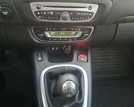 Рено Гранд Сценик 2009 в Черкассах на Automoto.ua Серый Рено Гранд Сценик, объемом двигателя 1.5 л и пробегом 275 тыс. км за 7500 $, фото 21 на Automoto.ua