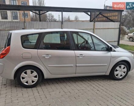 Сірий Рено Гранд Сценік, об'ємом двигуна 1.6 л та пробігом 212 тис. км за 6500 $, фото 15 на Automoto.ua