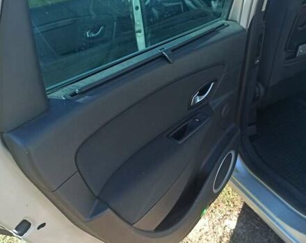 Сірий Рено Гранд Сценік, об'ємом двигуна 1.6 л та пробігом 204 тис. км за 7300 $, фото 27 на Automoto.ua