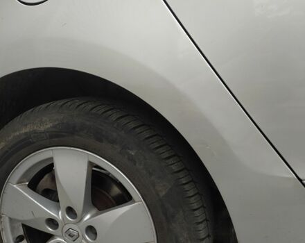 Серый Рено Гранд Сценик, объемом двигателя 1.5 л и пробегом 263 тыс. км за 6200 $, фото 5 на Automoto.ua