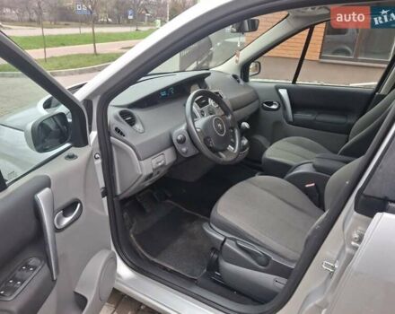 Сірий Рено Гранд Сценік, об'ємом двигуна 1.6 л та пробігом 212 тис. км за 6500 $, фото 30 на Automoto.ua