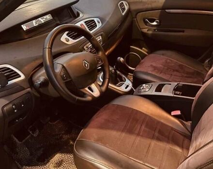 Серый Рено Гранд Сценик, объемом двигателя 1.4 л и пробегом 280 тыс. км за 6900 $, фото 5 на Automoto.ua