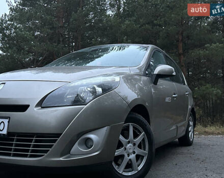 Серый Рено Гранд Сценик, объемом двигателя 1.6 л и пробегом 170 тыс. км за 6999 $, фото 14 на Automoto.ua