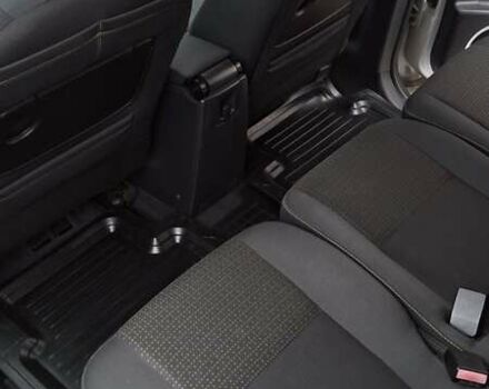 Серый Рено Гранд Сценик, объемом двигателя 1.46 л и пробегом 263 тыс. км за 6200 $, фото 8 на Automoto.ua