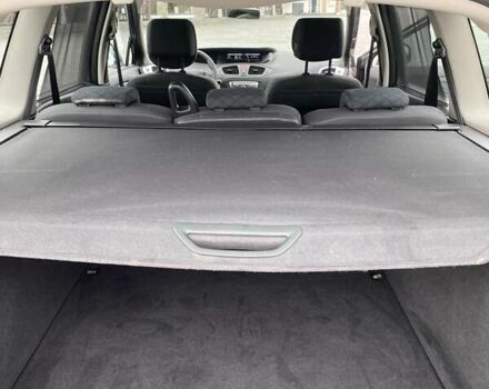 Серый Рено Гранд Сценик, объемом двигателя 1.5 л и пробегом 197 тыс. км за 7250 $, фото 17 на Automoto.ua