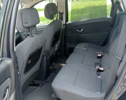 Серый Рено Гранд Сценик, объемом двигателя 1.4 л и пробегом 205 тыс. км за 6200 $, фото 11 на Automoto.ua