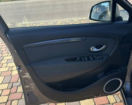 Серый Рено Гранд Сценик, объемом двигателя 1.5 л и пробегом 245 тыс. км за 6299 $, фото 18 на Automoto.ua