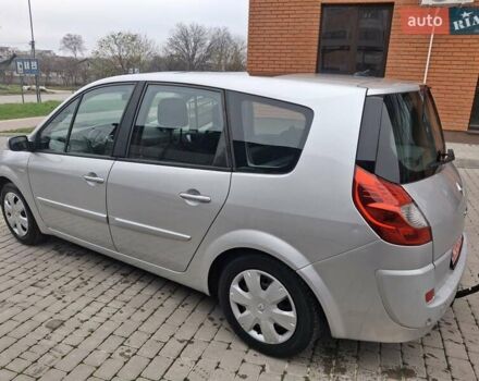 Сірий Рено Гранд Сценік, об'ємом двигуна 1.6 л та пробігом 212 тис. км за 6500 $, фото 4 на Automoto.ua