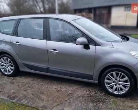 Сірий Рено Гранд Сценік, об'ємом двигуна 1.5 л та пробігом 243 тис. км за 6600 $, фото 7 на Automoto.ua