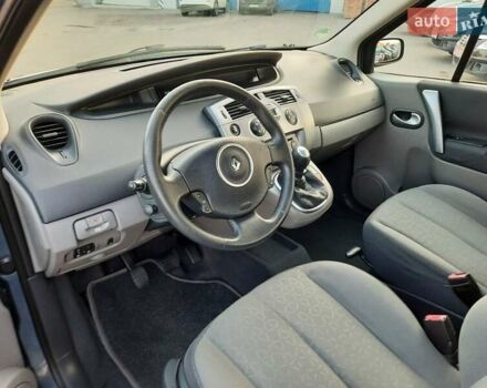 Серый Рено Гранд Сценик, объемом двигателя 1.6 л и пробегом 194 тыс. км за 6300 $, фото 66 на Automoto.ua