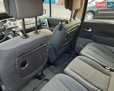 Серый Рено Гранд Сценик, объемом двигателя 1.6 л и пробегом 194 тыс. км за 6300 $, фото 75 на Automoto.ua