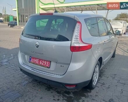 Серый Рено Гранд Сценик, объемом двигателя 1.9 л и пробегом 261 тыс. км за 6500 $, фото 4 на Automoto.ua