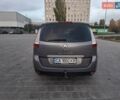 Рено Гранд Сценик 2009 в Черкассах на Automoto.ua Серый Рено Гранд Сценик, объемом двигателя 1.5 л и пробегом 275 тыс. км за 7500 $, фото 4 на Automoto.ua
