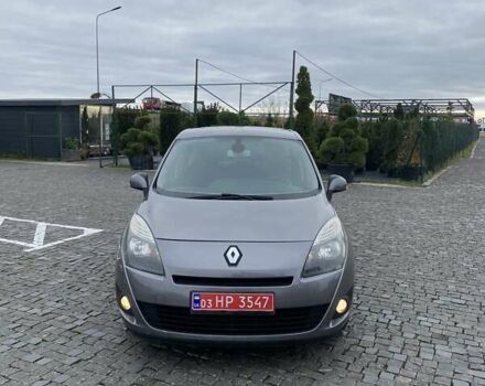 Серый Рено Гранд Сценик, объемом двигателя 1.5 л и пробегом 197 тыс. км за 7250 $, фото 1 на Automoto.ua