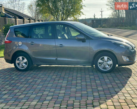 Серый Рено Гранд Сценик, объемом двигателя 1.5 л и пробегом 245 тыс. км за 6299 $, фото 5 на Automoto.ua