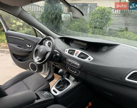 Серый Рено Гранд Сценик, объемом двигателя 1.4 л и пробегом 228 тыс. км за 6500 $, фото 6 на Automoto.ua