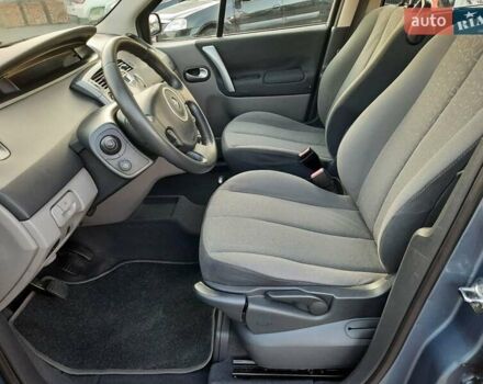 Серый Рено Гранд Сценик, объемом двигателя 1.6 л и пробегом 194 тыс. км за 6300 $, фото 40 на Automoto.ua