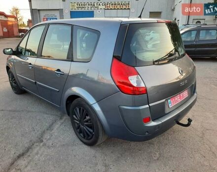 Серый Рено Гранд Сценик, объемом двигателя 1.6 л и пробегом 194 тыс. км за 6300 $, фото 11 на Automoto.ua