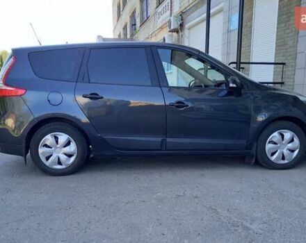 Сірий Рено Гранд Сценік, об'ємом двигуна 1.5 л та пробігом 229 тис. км за 6900 $, фото 14 на Automoto.ua