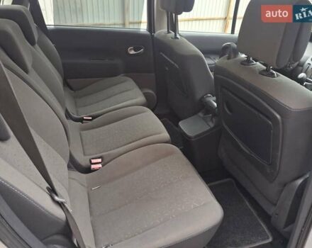 Сірий Рено Гранд Сценік, об'ємом двигуна 1.6 л та пробігом 212 тис. км за 6500 $, фото 26 на Automoto.ua