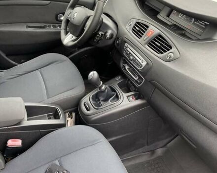 Серый Рено Гранд Сценик, объемом двигателя 1.5 л и пробегом 197 тыс. км за 7250 $, фото 23 на Automoto.ua