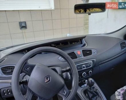 Сірий Рено Гранд Сценік, об'ємом двигуна 1.5 л та пробігом 229 тис. км за 6900 $, фото 5 на Automoto.ua