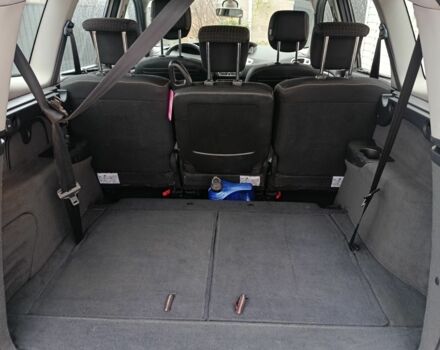 Серый Рено Гранд Сценик, объемом двигателя 1.5 л и пробегом 263 тыс. км за 6200 $, фото 1 на Automoto.ua