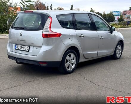 Серый Рено Гранд Сценик, объемом двигателя 1.4 л и пробегом 244 тыс. км за 5999 $, фото 3 на Automoto.ua