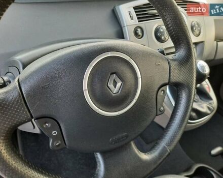 Серый Рено Гранд Сценик, объемом двигателя 1.6 л и пробегом 194 тыс. км за 6300 $, фото 49 на Automoto.ua