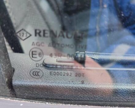 Серый Рено Гранд Сценик, объемом двигателя 1.4 л и пробегом 257 тыс. км за 5800 $, фото 10 на Automoto.ua
