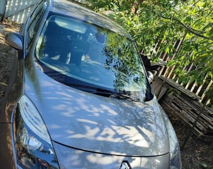 Серый Рено Гранд Сценик, объемом двигателя 1.9 л и пробегом 375 тыс. км за 6900 $, фото 8 на Automoto.ua