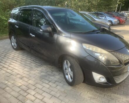 Серый Рено Гранд Сценик, объемом двигателя 1.5 л и пробегом 320 тыс. км за 6800 $, фото 3 на Automoto.ua