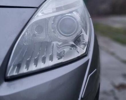 Сірий Рено Гранд Сценік, об'ємом двигуна 1.5 л та пробігом 243 тис. км за 6600 $, фото 2 на Automoto.ua